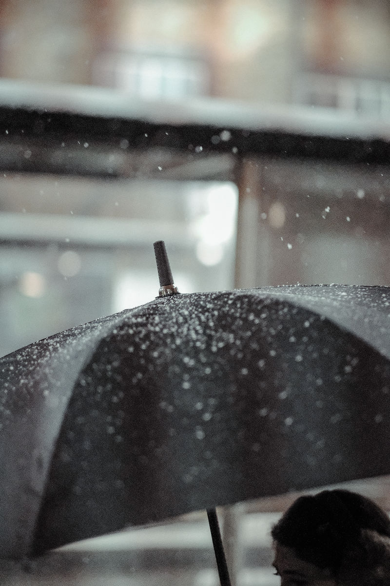 Snowfall Mayfair, Black Umbrella (A3 42x29cm)